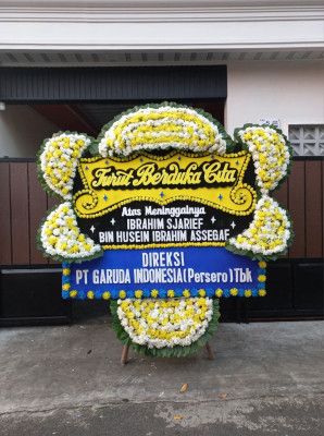 Papan Bunga Duka di Sompak